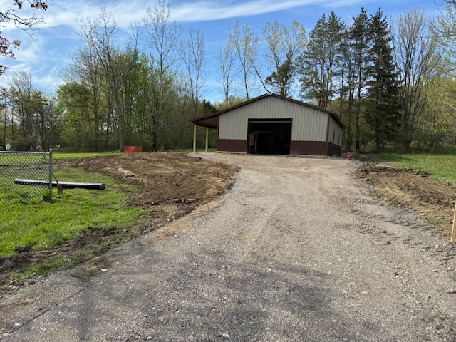 Pole barn driveway and grading
